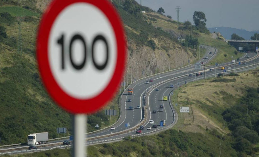 El próximo 2 de enero llegan nuevos límites de velocidad: adiós a los 100 km/h en carreteras convencionales